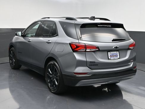 Certified 2023 Chevrolet Equinox RS FWD image 5