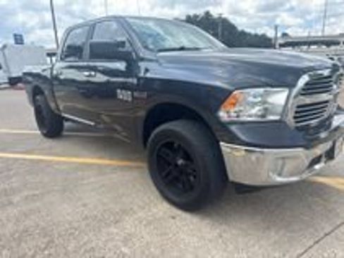 Used 2017 RAM 1500 Lone Star AWD/4WD image 1