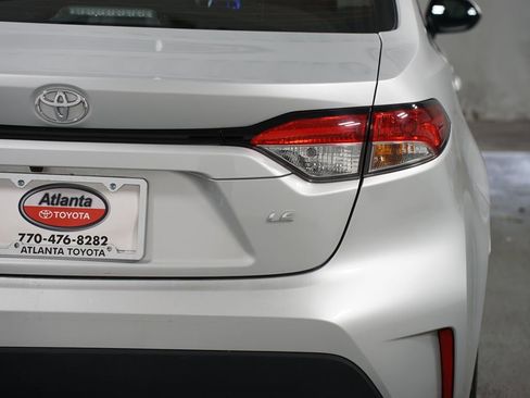 Certified 2024 Toyota Corolla LE FWD image 10