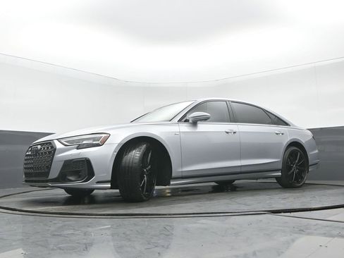 Used 2022 Audi A8 L 3.0T image 29