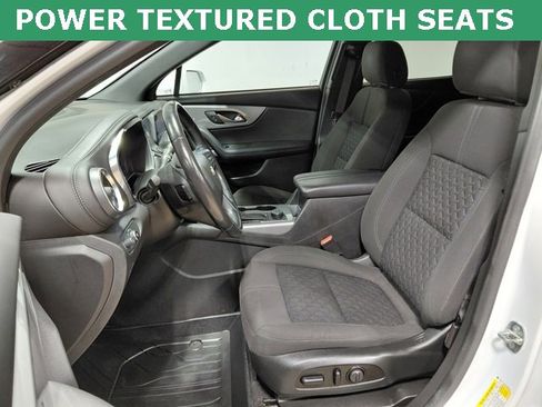 Used 2020 Chevrolet Blazer LT image 3