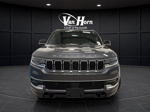 Used 2023 Jeep Wagoneer 4WD w/ HD Trailer Tow Package image 2