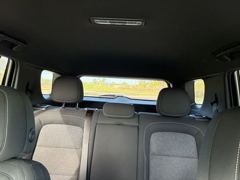 Used 2025 GMC Terrain Elevation image 31