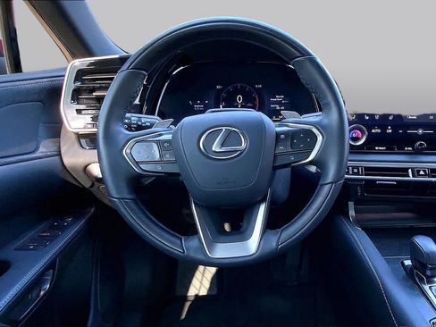Used 2025 Lexus RX 350 AWD w/ Convenience Package image 6
