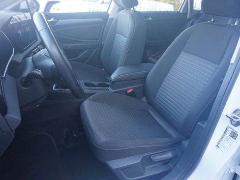 Used 2025 Volkswagen Jetta S image 17