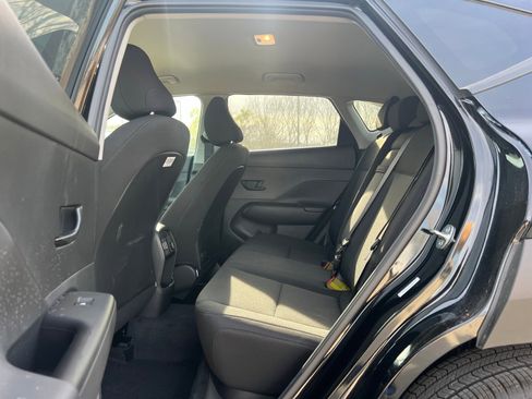 Used 2025 Hyundai Kona SEL image 17