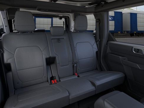 New 2026 Ford Bronco Outer Banks AWD/4WD image 11