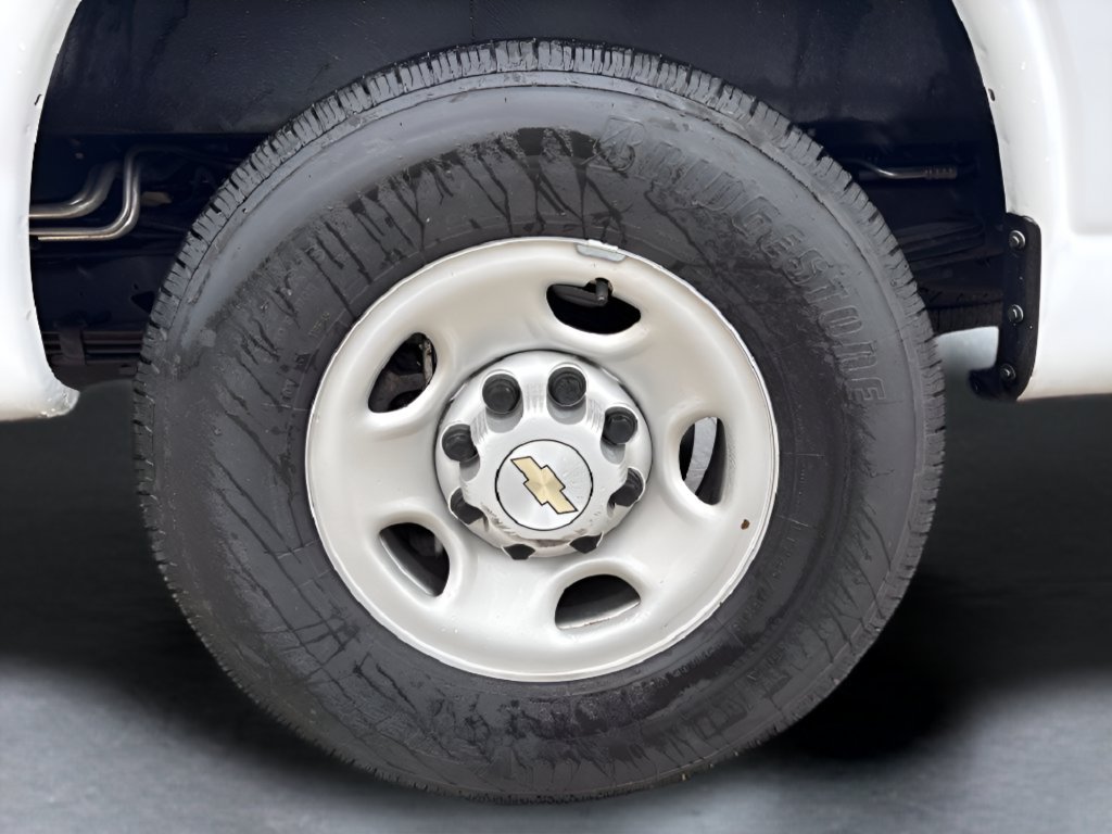 Used 2023 Chevrolet Express 3500 LS RWD image 31