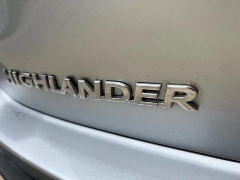 Used 2019 Toyota Highlander Plus image 25