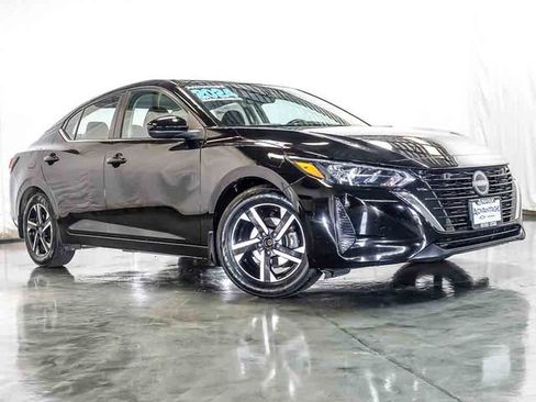 Used 2024 Nissan Sentra SV w/ All-Weather Package FWD image 2