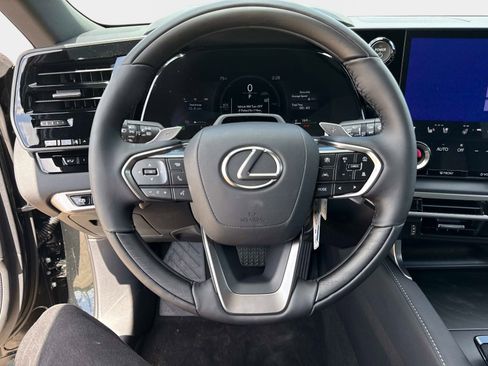 New 2026 Lexus RX 450h AWD image 25