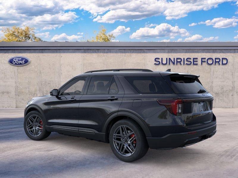 New 2026 Ford Explorer ST-Line w/ ST-Line Street Pack RWD image 4