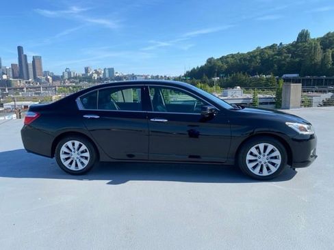 Used 2013 Honda Accord EX-L image 2