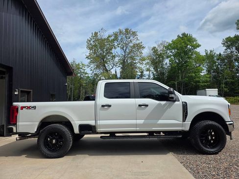 Used 2023 Ford F350 XL w/ XL Off-Road Package AWD/4WD image 9