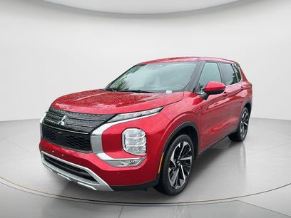 Used 2024 Mitsubishi Outlander SE Black Edition