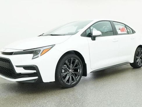 New 2026 Toyota Corolla LE FWD image 17