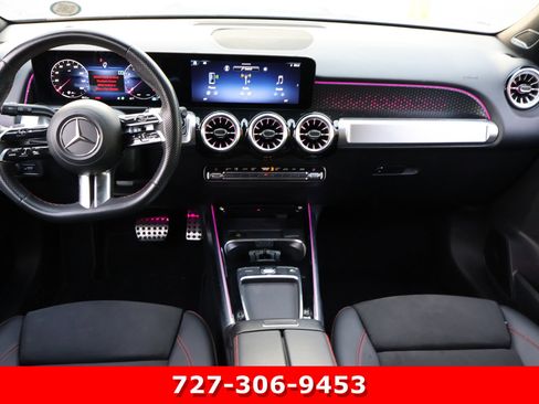 Used 2024 Mercedes-Benz GLB 250 image 19