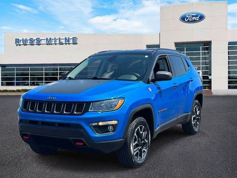 Used 2020 Jeep Compass Trailhawk w/ Cold Weather Group AWD/4WD image 6