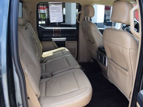 Used 2015 Ford F150 Lariat w/ Equipment Group 502A Luxury AWD/4WD image 13