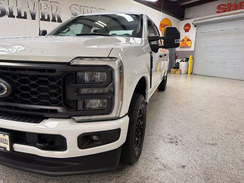 Used 2023 Ford F250 XL w/ STX Appearance Package AWD/4WD image 13