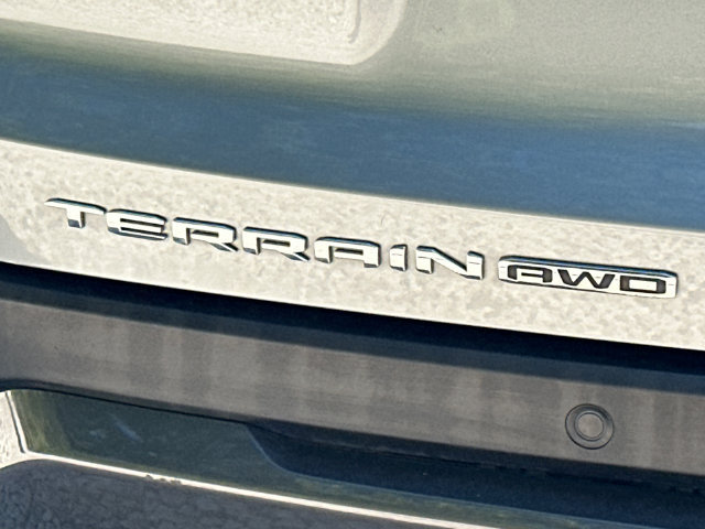 Used 2025 GMC Terrain Elevation AWD/4WD image 14