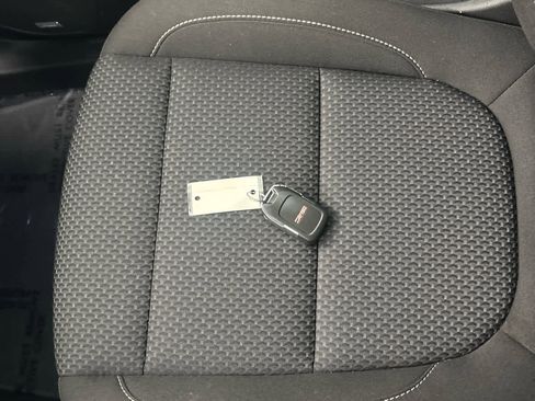 Used 2023 GMC Acadia SLE w/ Driver Convenience Package image 54