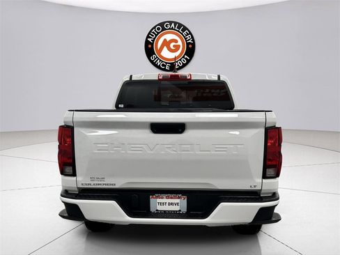Used 2023 Chevrolet Colorado LT w/ LT Convenience Package image 6