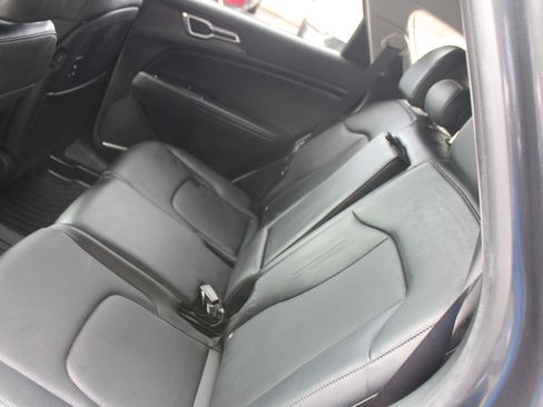 Used 2023 Kia Sportage EX image 17