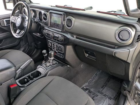 Used 2023 Jeep Wrangler Sahara w/ Cold Weather Group image 29