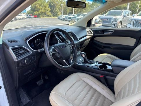 Used 2015 Ford Edge SEL w/ Equipment Group 201A image 21