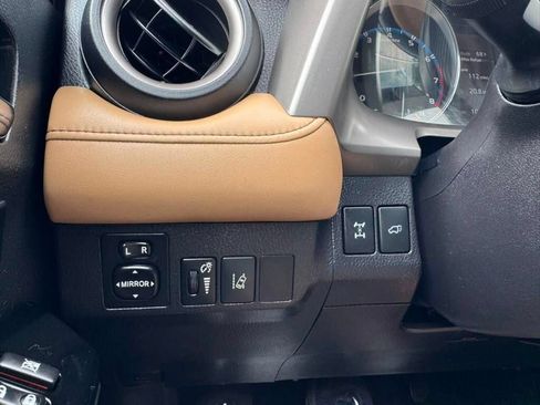 Used 2016 Toyota RAV4 Limited w/ Advanced Technology Package AWD/4WD image 19
