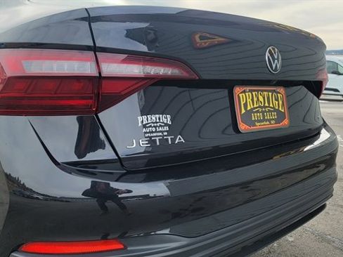 Used 2024 Volkswagen Jetta SE image 48