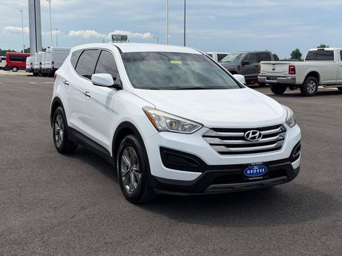 Used 2016 Hyundai Santa Fe Sport FWD image 3
