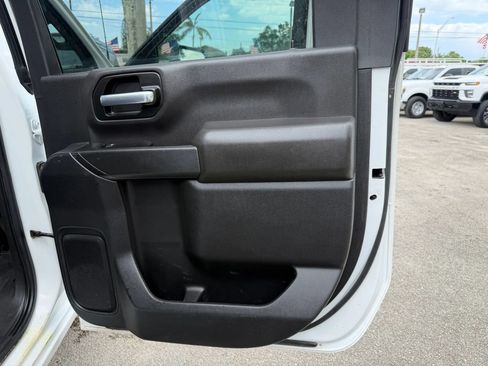 Used 2021 Chevrolet Silverado 3500 4x4 Crew Cab LT DRW image 16