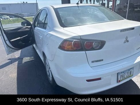 Used 2014 Mitsubishi Lancer ES FWD image 8