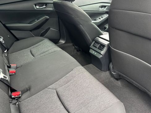 Used 2025 Honda Accord SE image 29