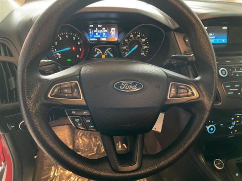 Used 2015 Ford Focus SE FWD image 63