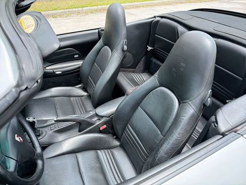 Used 2003 Porsche 911 Carrera RWD image 15