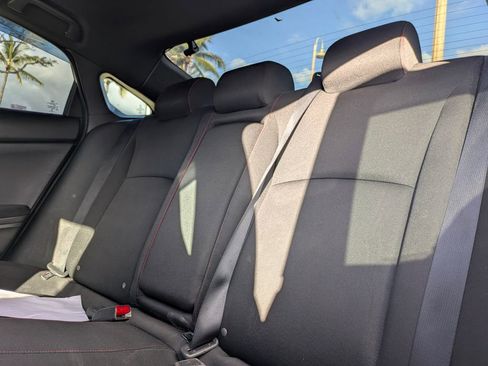 Used 2018 Honda Civic Si image 16