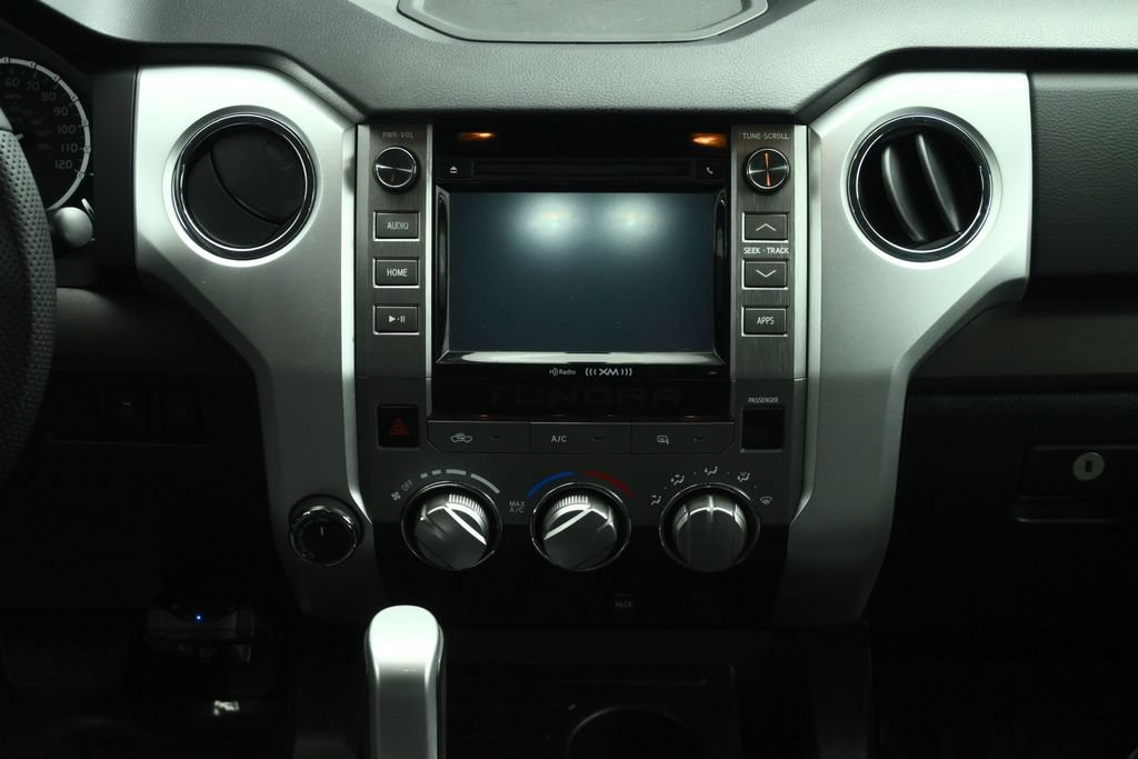 Used 2014 Toyota Tundra SR5 w/ SR5 Upgrade Package AWD/4WD image 37
