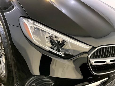 Used 2026 Mercedes-Benz GLC 300 4MATIC image 27