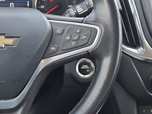 Used 2022 Chevrolet Equinox LT image 30