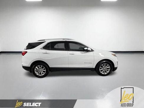 Used 2018 Chevrolet Equinox LT FWD image 6