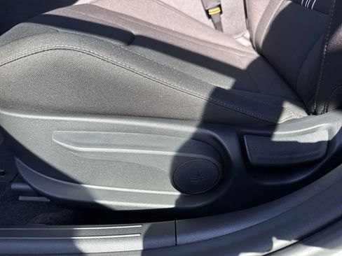 New 2025 Hyundai Elantra Sport image 14