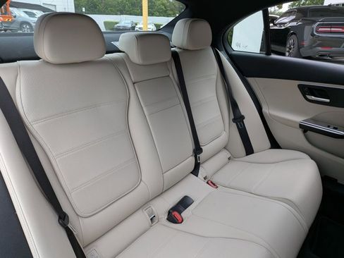 Used 2024 Mercedes-Benz C 300 4MATIC Sedan image 17