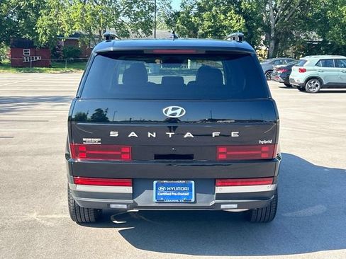 Certified 2024 Hyundai Santa Fe Limited FWD image 4