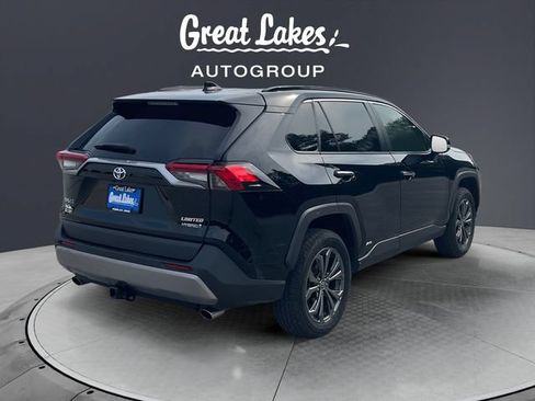 Used 2022 Toyota RAV4 Limited w/ Limited Grade Weather Package AWD/4WD image 5