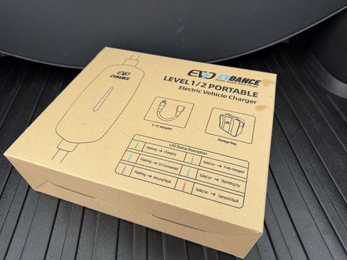 Certified 2021 Toyota Prius Prime Limited image 11