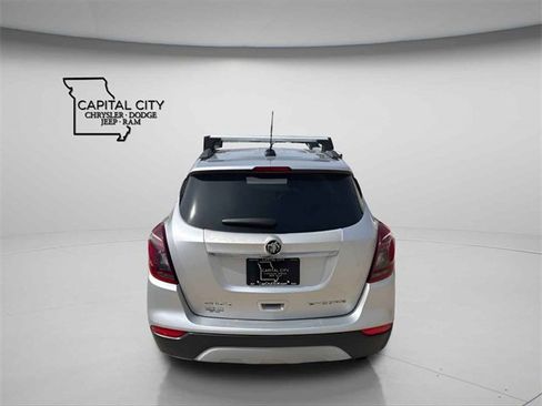 Used 2018 Buick Encore Preferred image 4