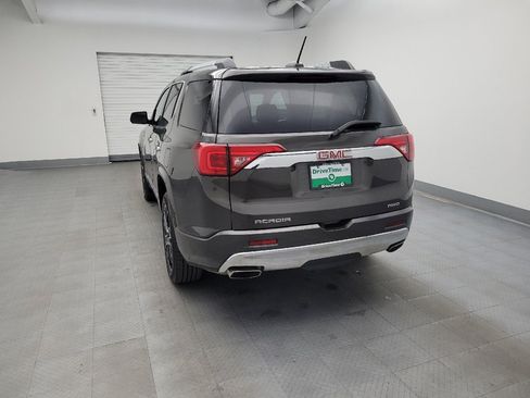 Used 2019 GMC Acadia Denali image 6